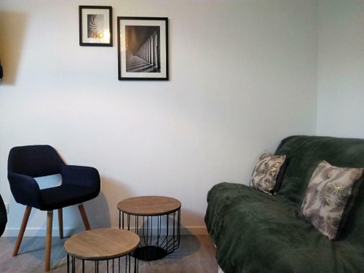 L'établissement LA PLAGE A 2 PAS , vous propose 4 appartements neufs avec services , lits faits à votre arrivée , serviettes de toilette , ménage , Wifi , en hyper centre , Vue mer à 50m , tout est accessible à pied Dieppe Exterior foto